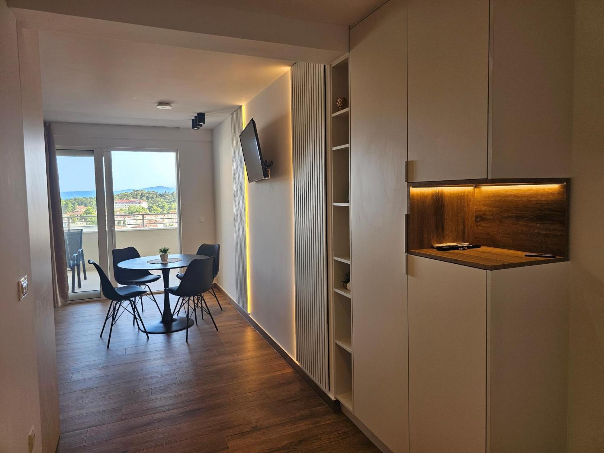 Apartmani Sole Makarska Exterior photo